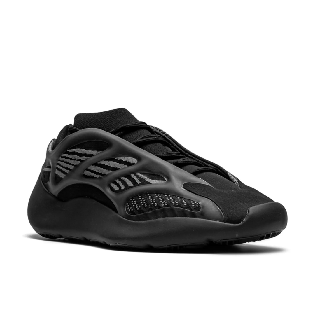YZY - 700 V3 'Alvah'
