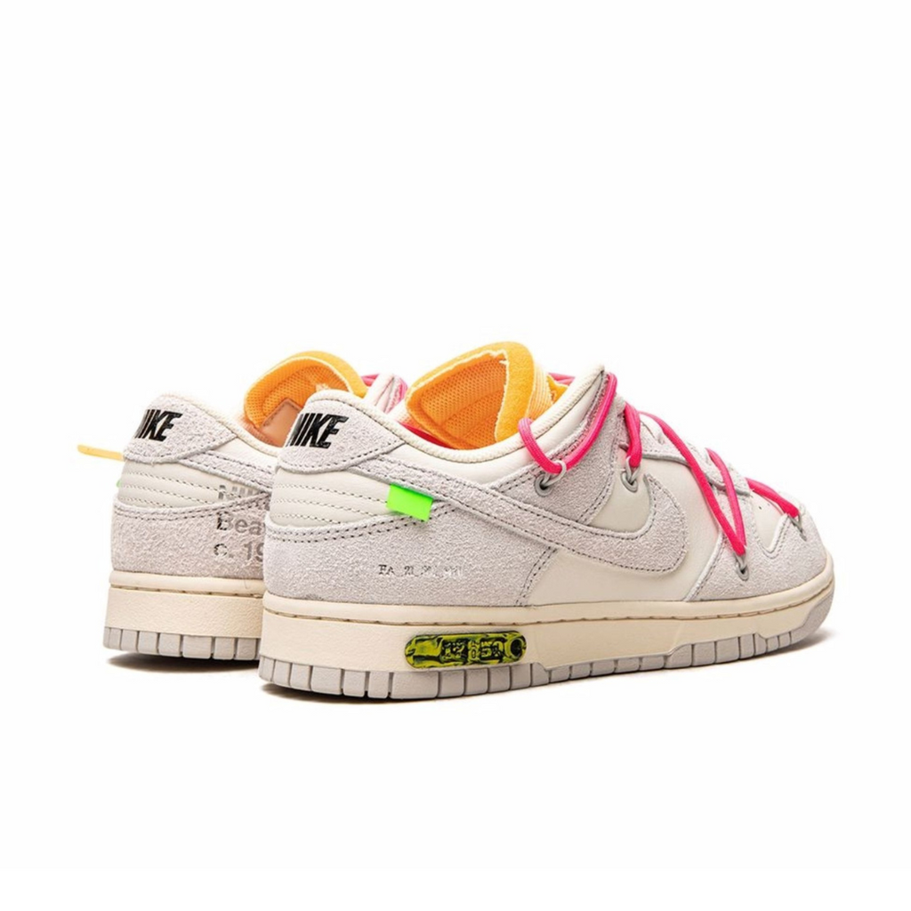Dunk Off 'Lot 17'
