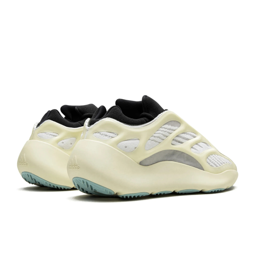 YZY - 700 V3 'Azael'