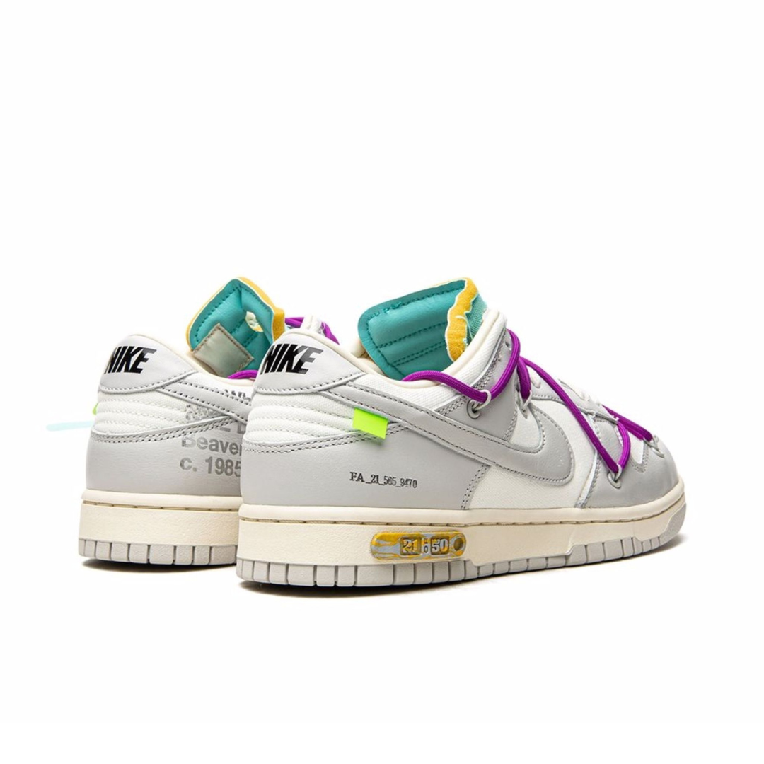 Dunk Off 'Lot 21'