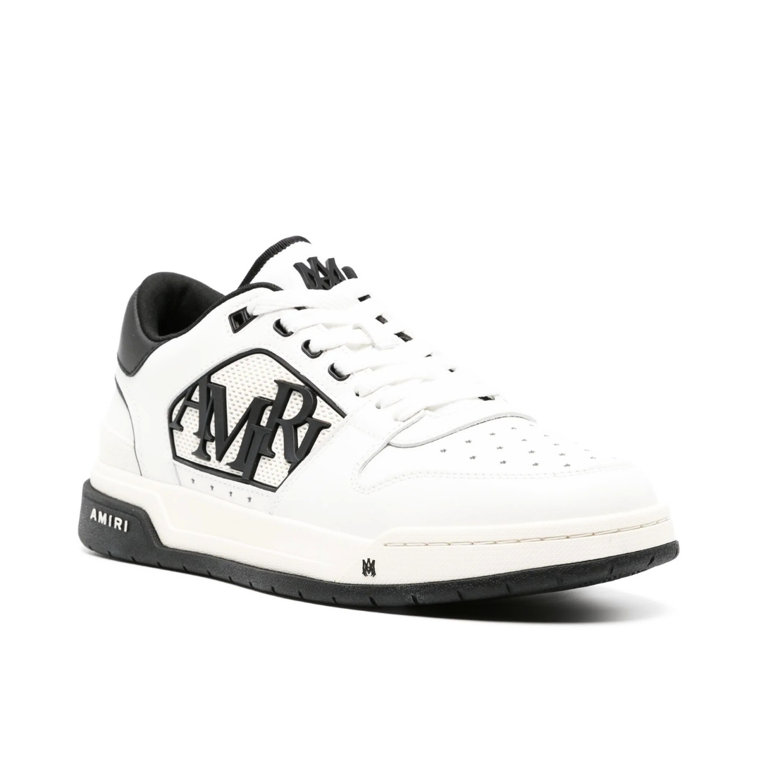 Amr With Logo Trainer