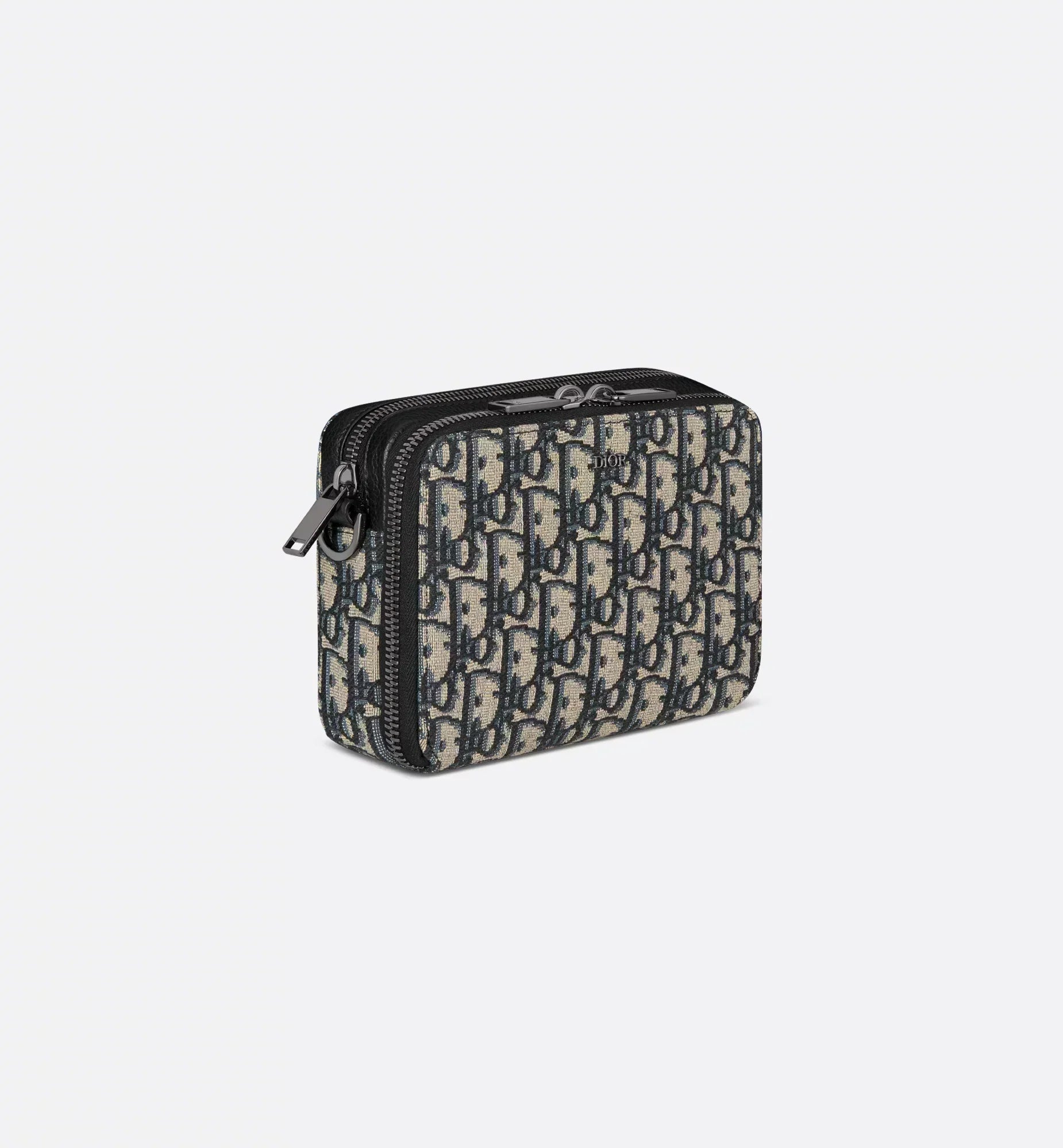 Pouch mit Reißverschluss und Riemen