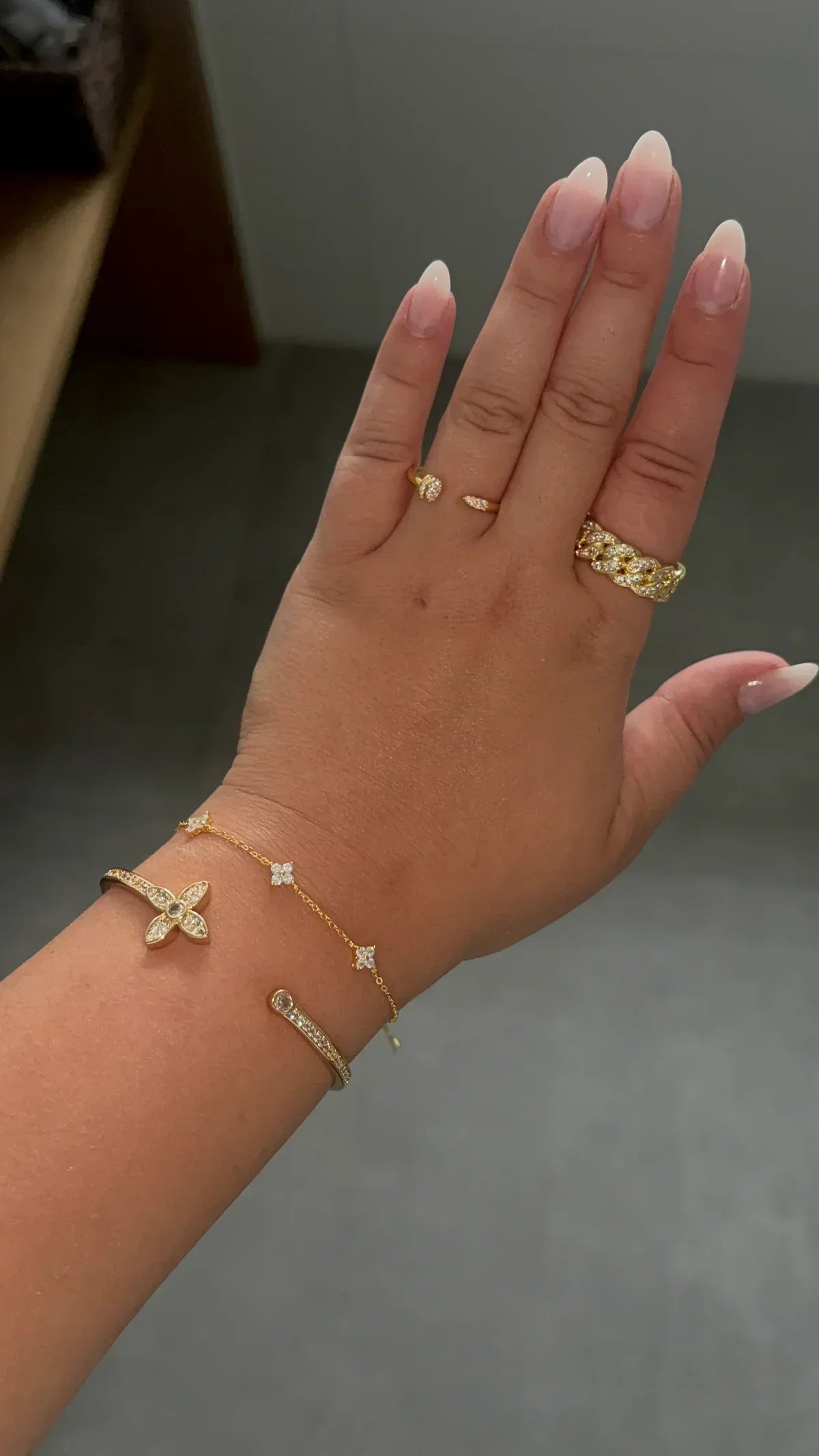 ÉLORA BLOOM BRACELET
