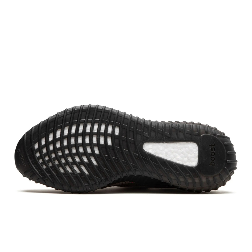 YZY - 350 'Carbon Beluga'