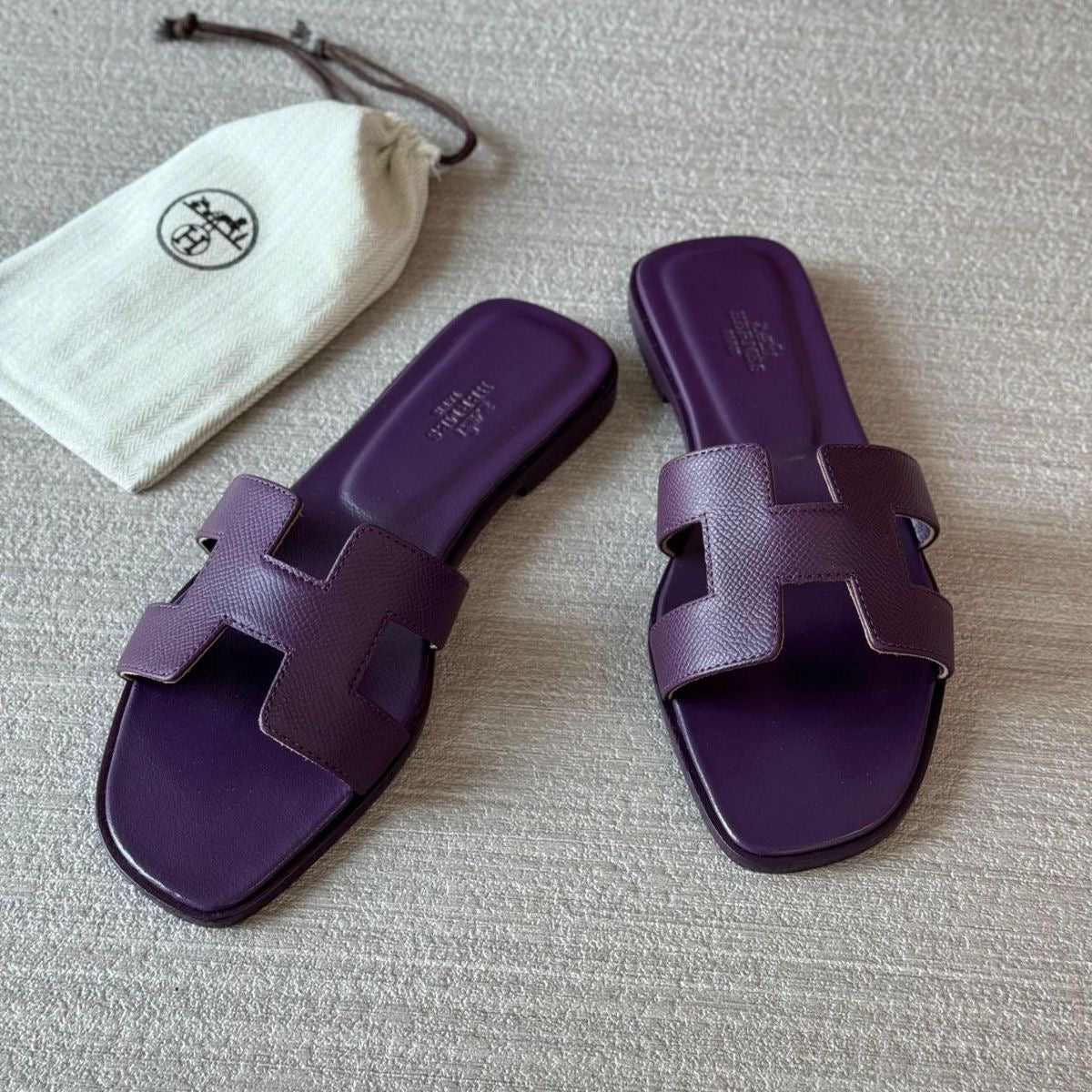 it girl purple sandals
