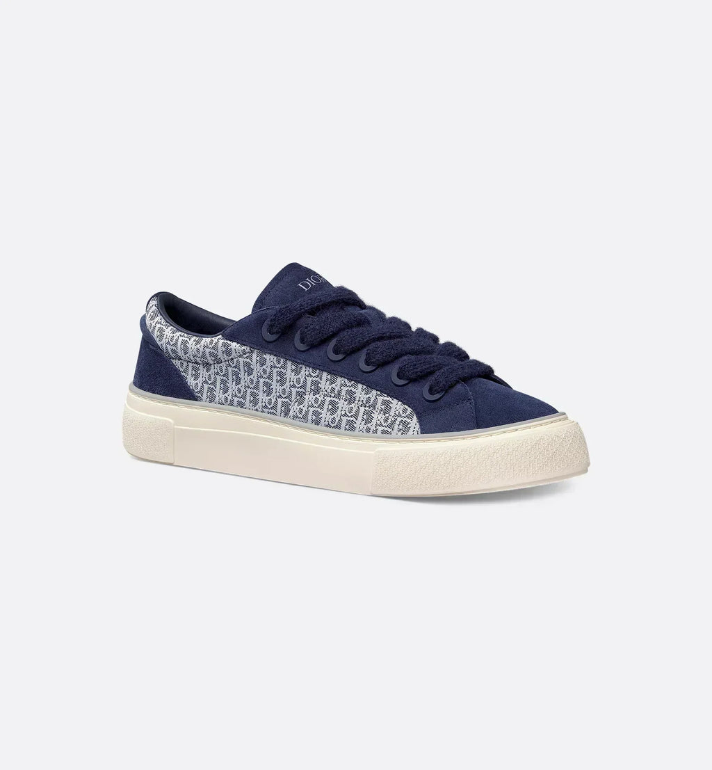 B33 Spin Sneaker
