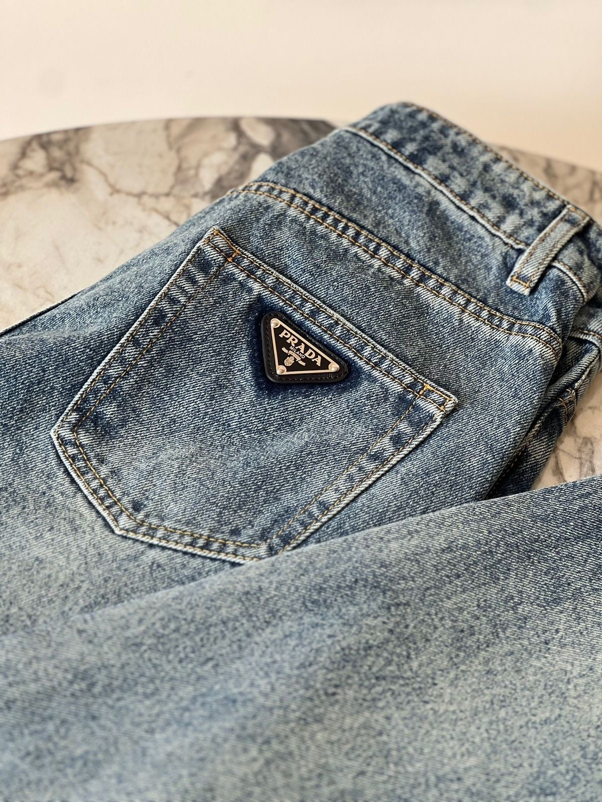 CLASSY TRIANGLE DENIM JEANS