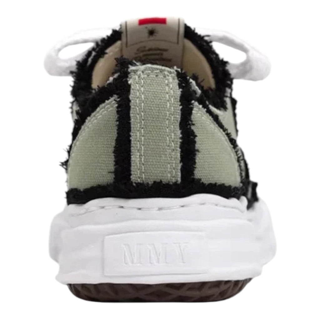 FLARED LOW SNEAKER