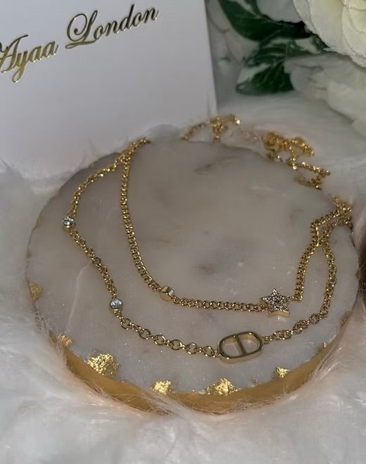Halskette mit Diamanten