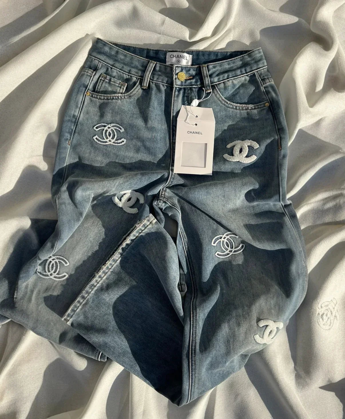 NELLY PATCH JEANS
