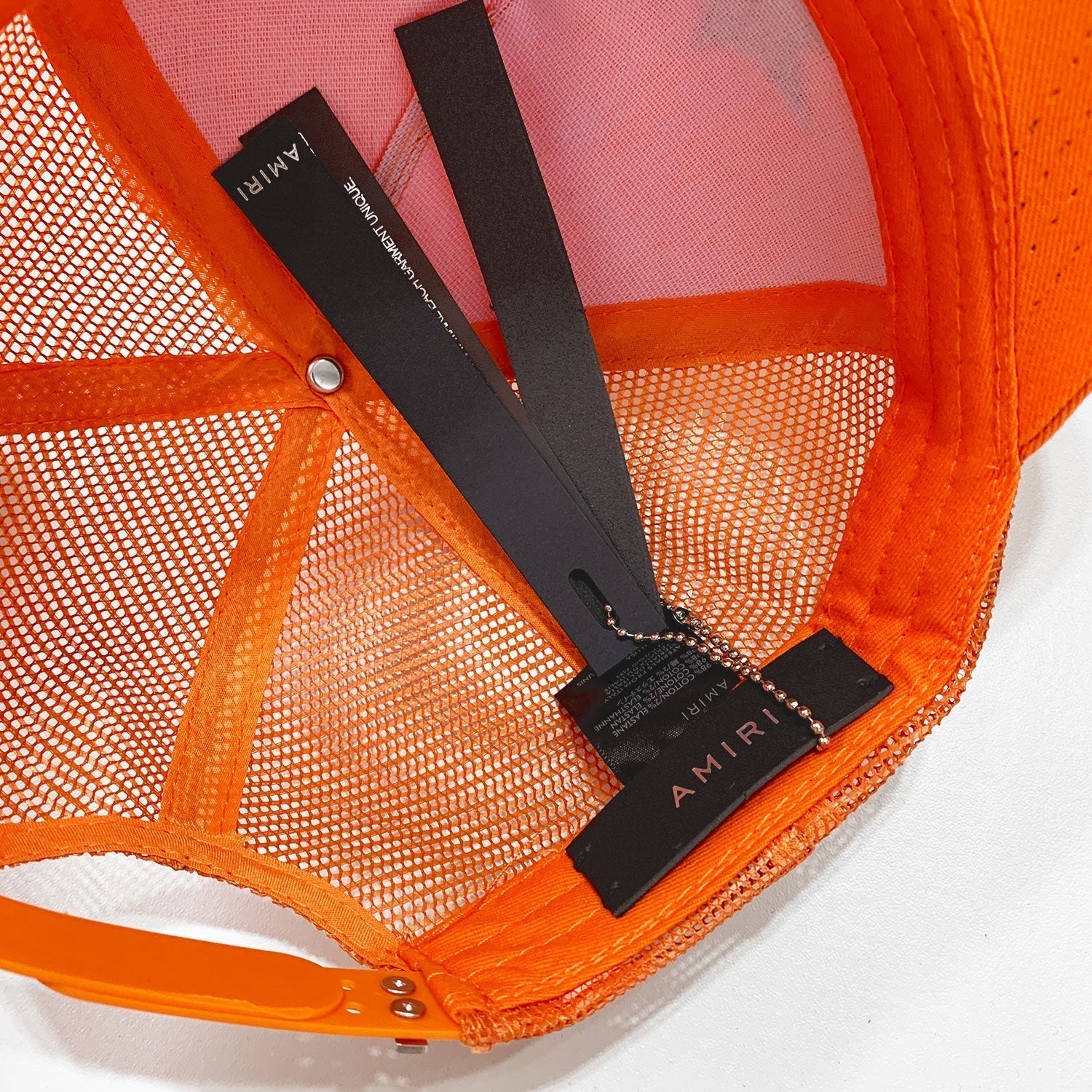 Amr Cap