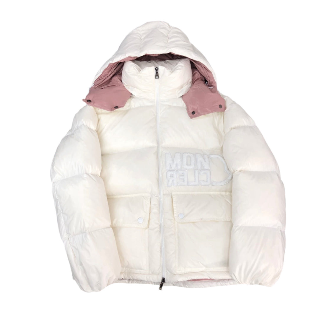 MC coat white