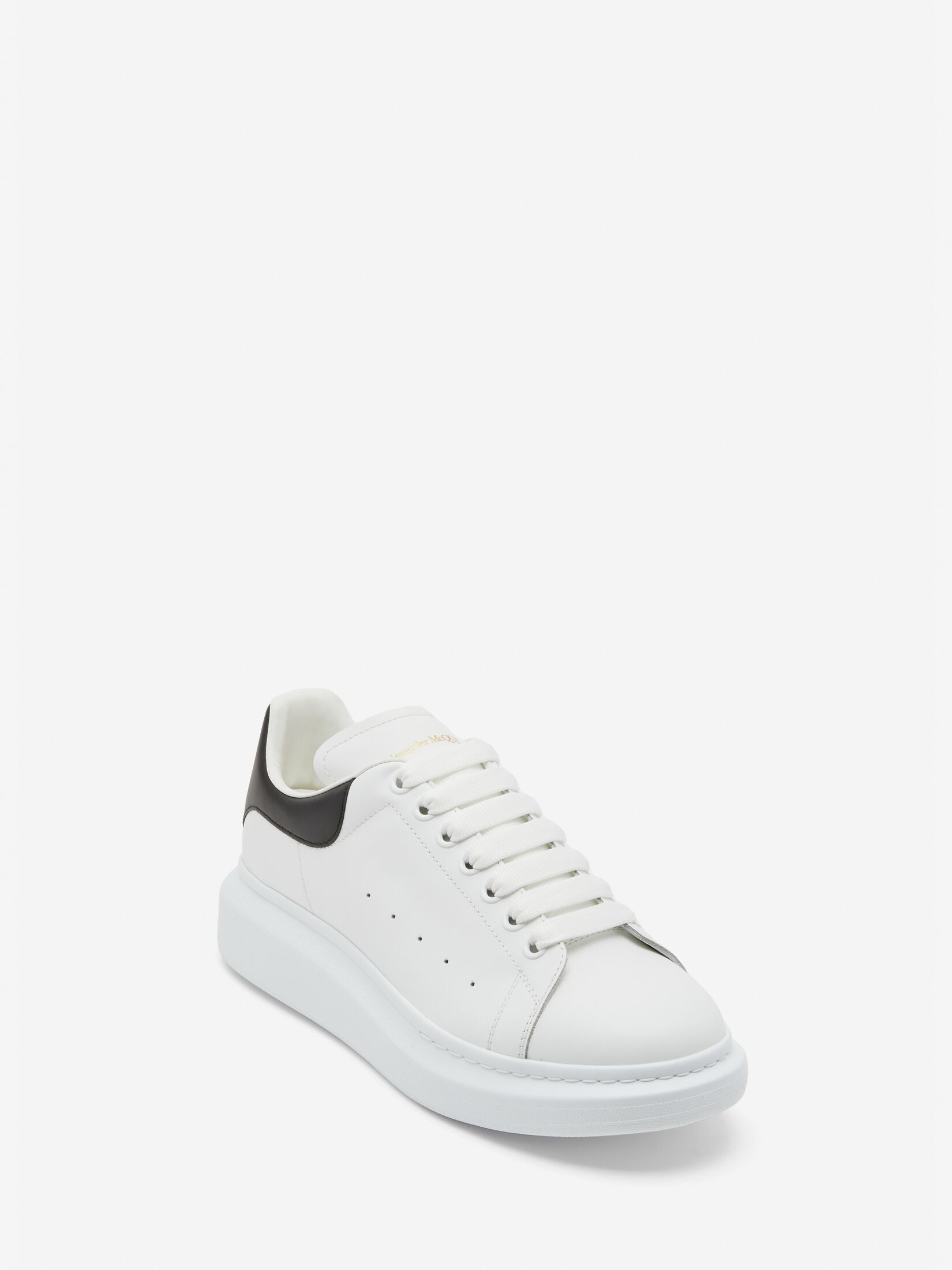 Oversized-Sneakers
