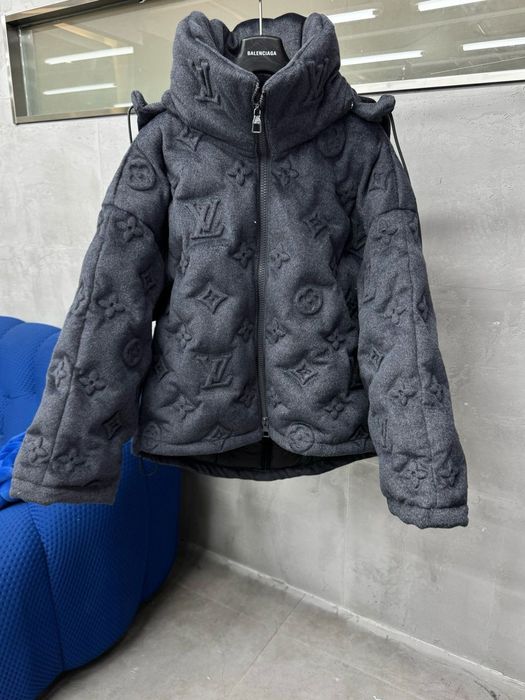 LV Puffer Blackout